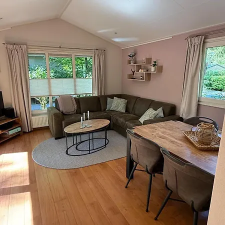 Boshuisje Rijk Op De Veluwe * Epe